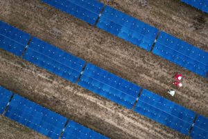 Shell International Solar array aerial