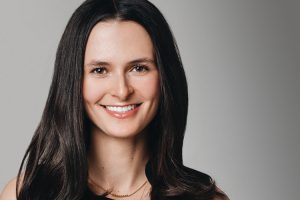 My Journey on the Road Less Traveled by Elizabeth di Bonaventura-Domini Inestments